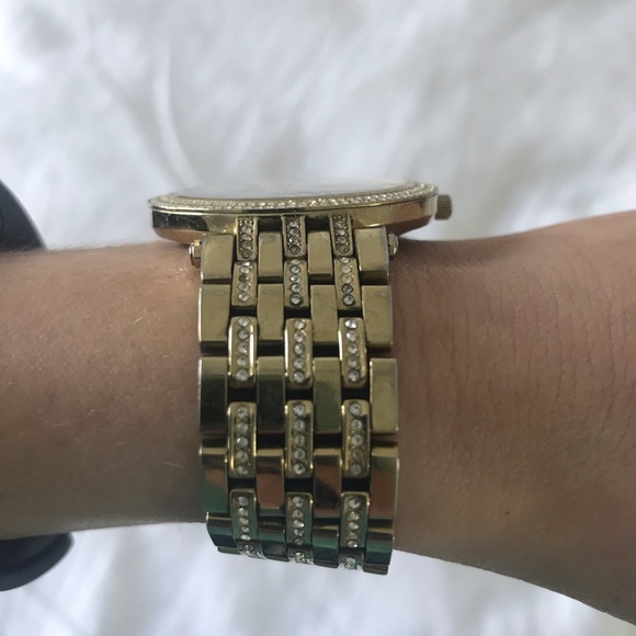 Michael Kors Gold Watch - Picture 5 of 6